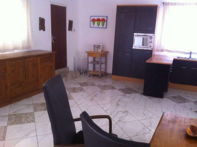 Dream Nest Hotel Brufut Luaran gambar
